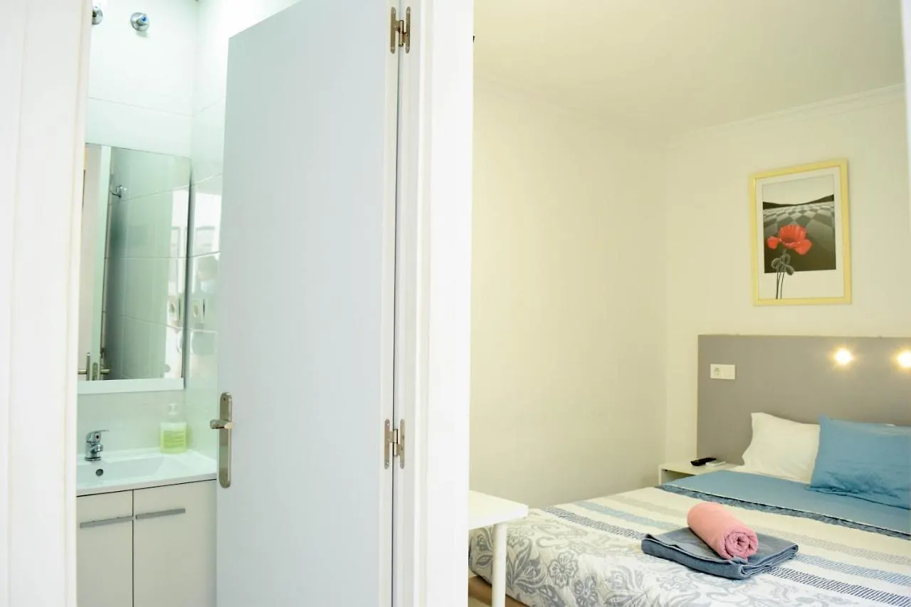 Lagunillas St. Malaga Guest house