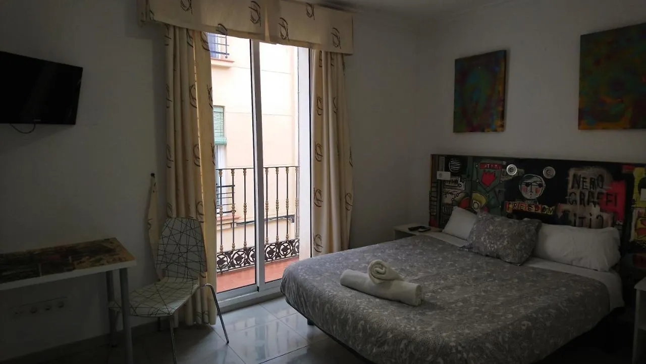 Lagunillas St. Malaga Guest house